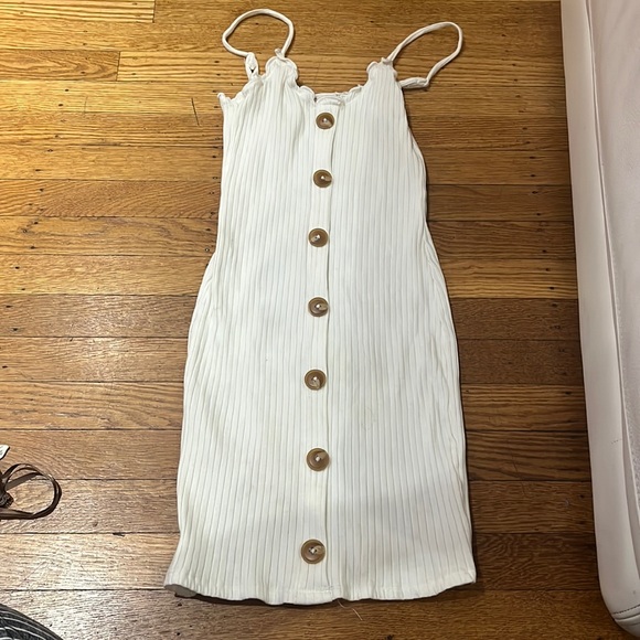 White body con dress with buttons and adjustable straps - Picture 1 of 1